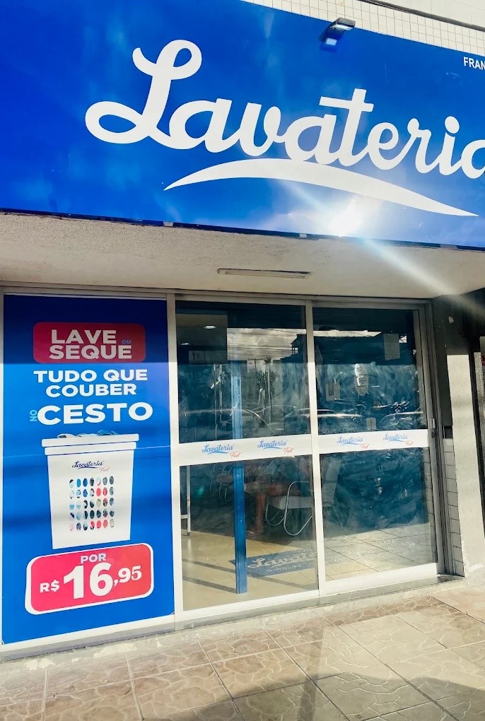 Fachada Lavateria Fast